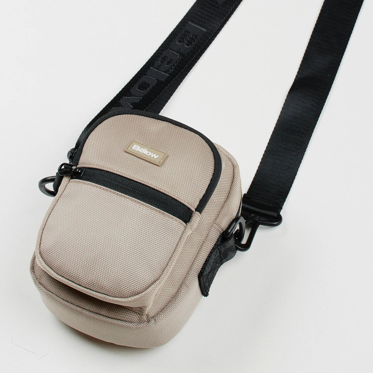 BELOW VOYAGE2.0 SHOULDER BAG MARFIL