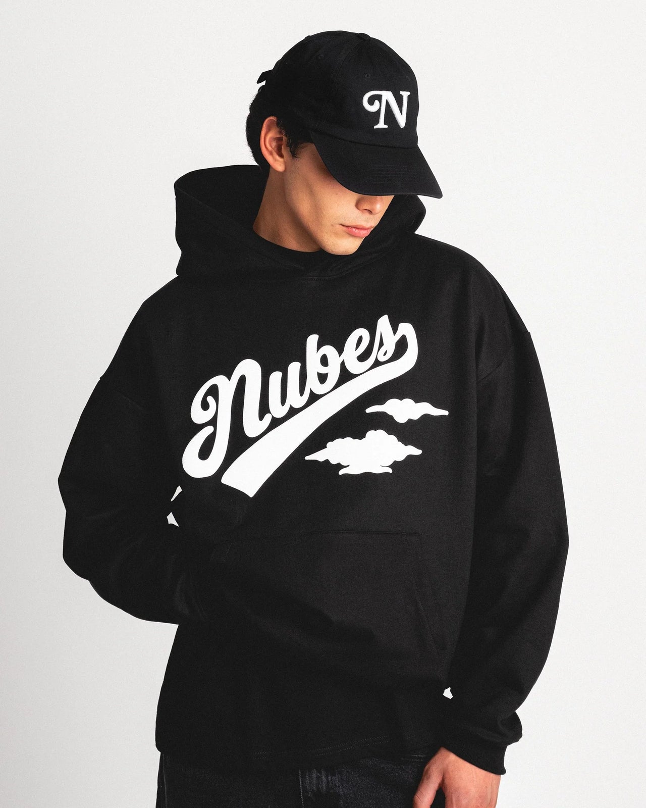 Nubes Black Boxy Hoodie